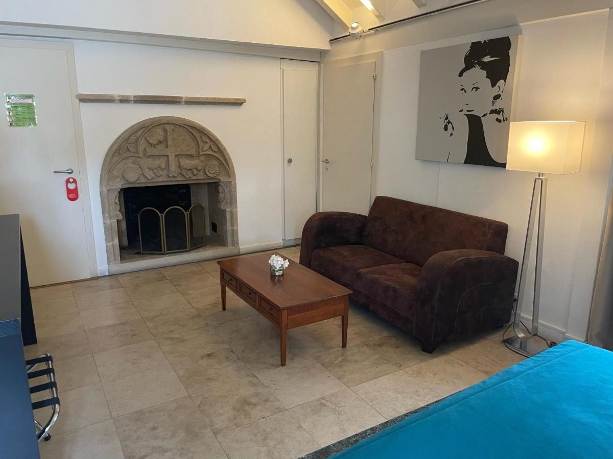 L'Hotel By Hostellerie Du Chateau Rolle Dış mekan fotoğraf